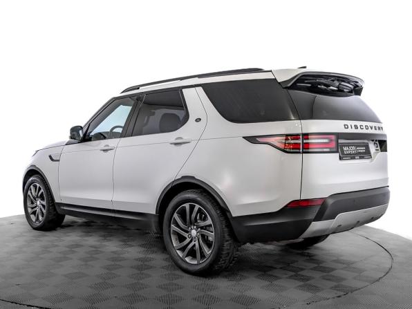 Land Rover Discovery V с пробегом 2017 года, цена 3 250 000 рублей, 141406 км, внедорожник, Автокод Объявления