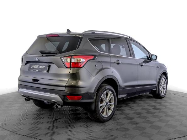 Ford Kuga II Рестайлинг с пробегом 2018 года, цена 1 670 000 рублей, 142000 км, внедорожник, Автокод Объявления