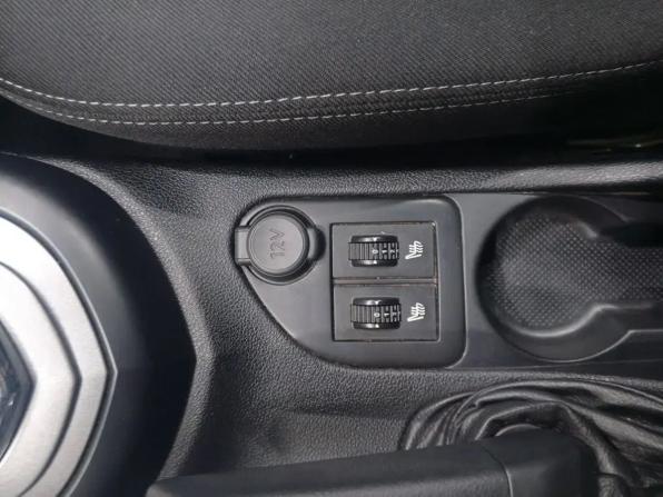 Peugeot 408 I с пробегом 2015 года, цена 940 000 рублей, 80590 км, седан, Автокод Объявления