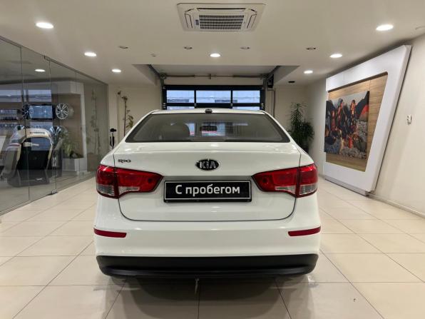 Kia Rio III Рестайлинг с пробегом 2017 года, цена 799 000 рублей, 214628 км, седан, Автокод Объявления