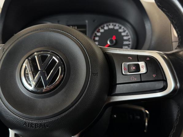 Volkswagen Polo V Рестайлинг с пробегом 2018 года, цена 1 100 000 рублей, 142791 км, седан, Автокод Объявления