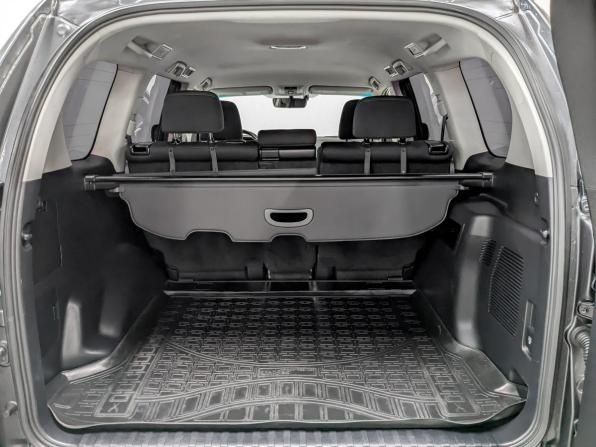 Toyota Land Cruiser Prado 150 Series Рестайлинг 2 с пробегом 2019 года, цена 5 400 000 рублей, 99171 км, внедорожник, Автокод Объявления
