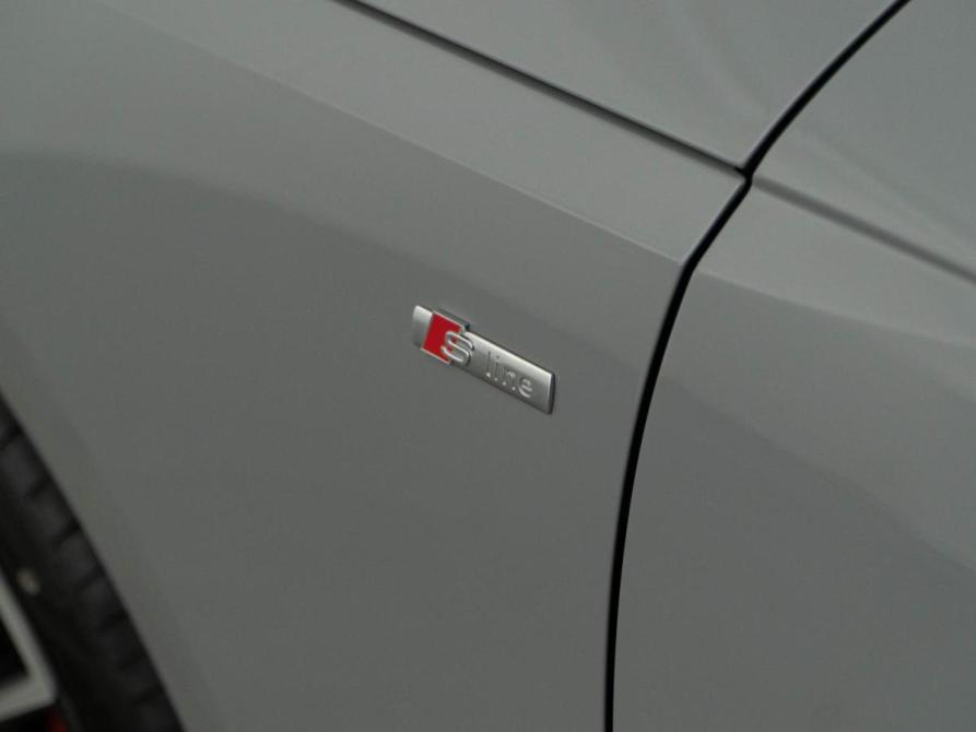 Audi A4 V (B9) Рестайлинг Москва  - изображение 6