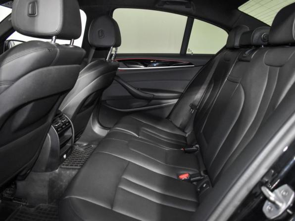 BMW 5 серии VII (G30/G31/G38) с пробегом 2019 года, цена 2 848 900 рублей, 129490 км, седан, Автокод Объявления