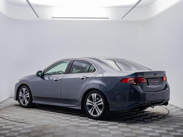 Honda Accord VIII Рестайлинг с пробегом 2011 года, цена 1 360 000 рублей, 255689 км, седан, Автокод Объявления