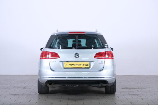 Volkswagen Passat B7 с пробегом 2012 года, цена 1 239 000 рублей, 100000 км, универсал, Автокод Объявления