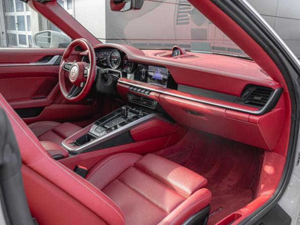 Porsche 911 VIII (992) с пробегом 2022 года, цена 18 200 000 рублей, 29460 км, купе, Автокод Объявления