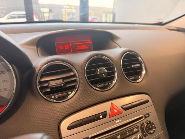 Peugeot 308 I с пробегом 2008 года, цена 579 000 рублей, 145000 км, хэтчбек, Автокод Объявления