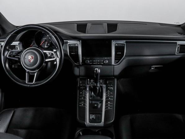 Porsche Macan I с пробегом 2018 года, цена 2 980 000 рублей, 100000 км, внедорожник, Автокод Объявления