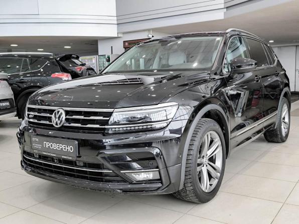 Volkswagen Tiguan II с пробегом 2019 года, цена 2 550 000 рублей, 119987 км, внедорожник, Автокод Объявления