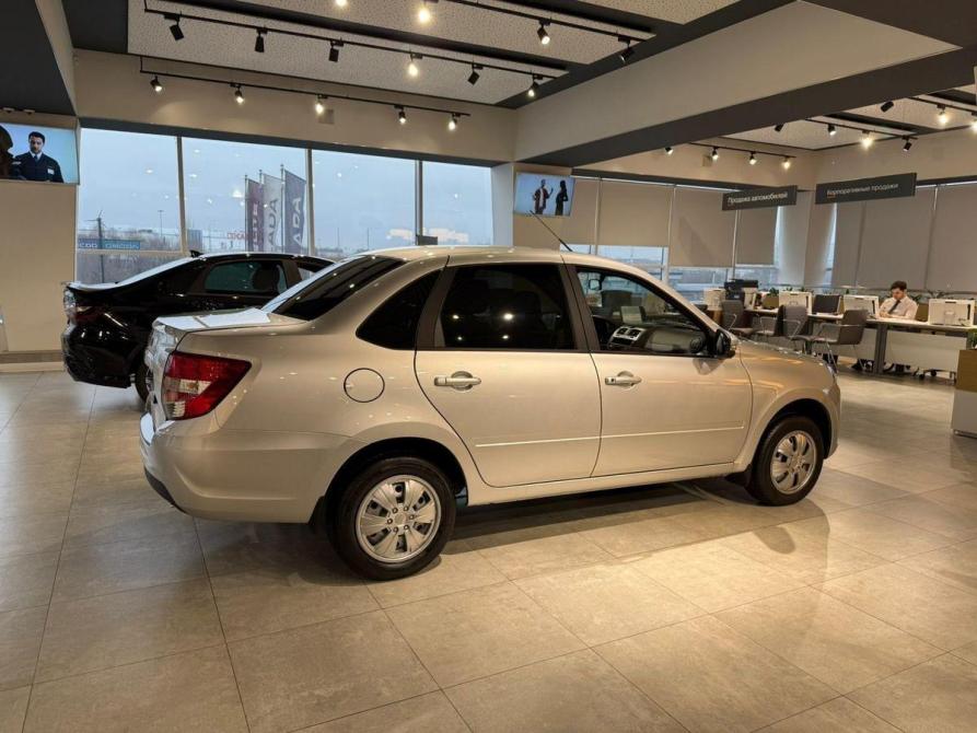 Lada (ВАЗ) Granta I Рестайлинг Москва  - изображение 4