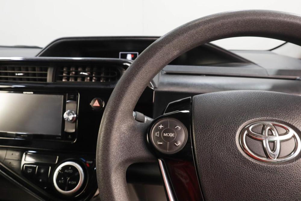 Toyota Aqua I Рестайлинг 2 Челябинск  - изображение 12