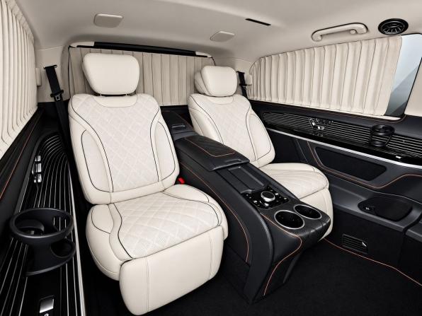 Mercedes-Benz V-Класс III (W447) Рестайлинг с пробегом 2023 года, цена 8 600 000 рублей, 14071 км, минивэн, Автокод Объявления
