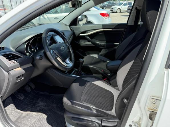 Lada (ВАЗ) Vesta I с пробегом 2019 года, цена 1 000 000 рублей, 122857 км, универсал, Автокод Объявления