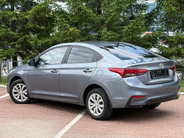 Hyundai Solaris II с пробегом 2017 года, цена 1 179 000 рублей, 92000 км, седан, Автокод Объявления