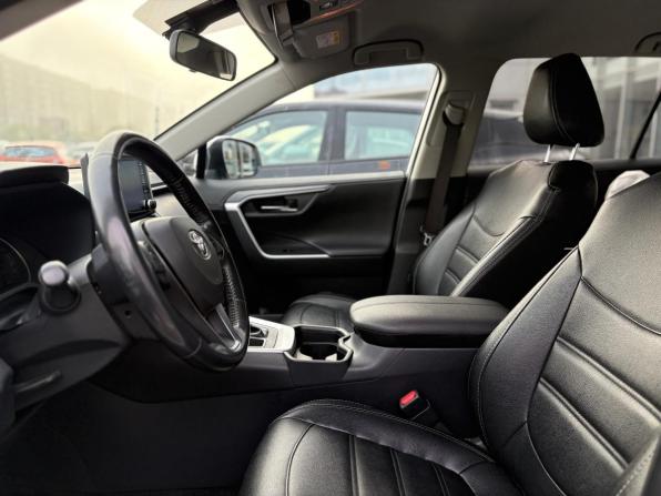 Toyota RAV4 V (XA50) с пробегом 2019 года, цена 3 122 000 рублей, 110774 км, внедорожник, Автокод Объявления