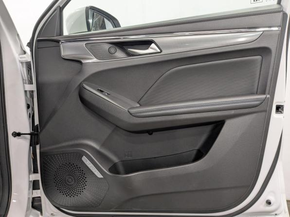 Haval Jolion I с пробегом 2023 года, цена 1 850 000 рублей, 28342 км, внедорожник, Автокод Объявления