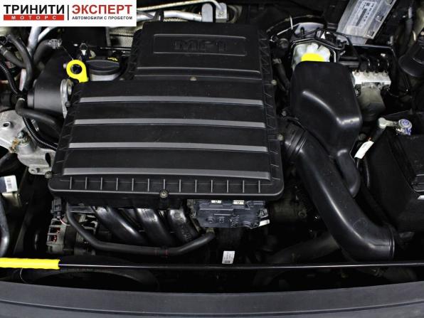 Skoda Rapid I Рестайлинг с пробегом 2017 года, цена 1 047 000 рублей, 203814 км, лифтбек, Автокод Объявления