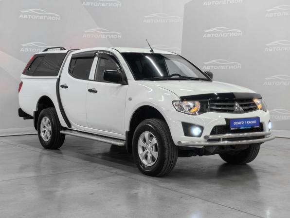 Mitsubishi L200 IV с пробегом 2014 года, цена 2 250 000 рублей, 111000 км, пикап, Автокод Объявления