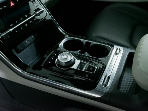 Kia Carnival IV с пробегом 2022 года, цена 3 850 000 рублей, 91013 км, минивэн, Автокод Объявления