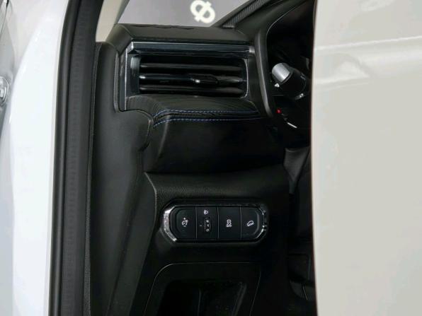 Haval Jolion I с пробегом 2023 года, цена 1 800 000 рублей, 21248 км, внедорожник, Автокод Объявления
