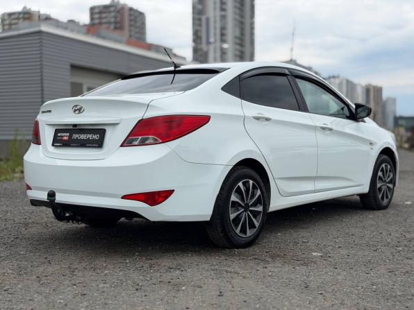 Hyundai Solaris I Рестайлинг с пробегом 2016 года, цена 825 000 рублей, 190800 км, седан, Автокод Объявления