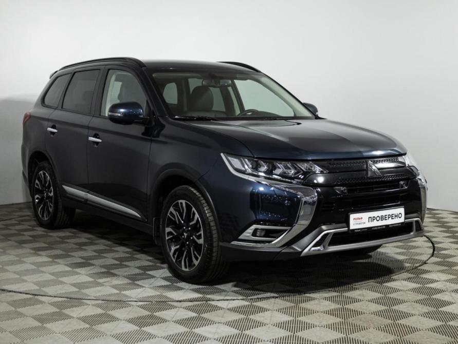 Mitsubishi Outlander III Рестайлинг 3 Санкт-Петербург  - изображение 3
