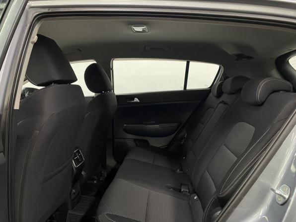 Kia Sportage IV Рестайлинг с пробегом 2021 года, цена 2 589 000 рублей, 43519 км, внедорожник, Автокод Объявления