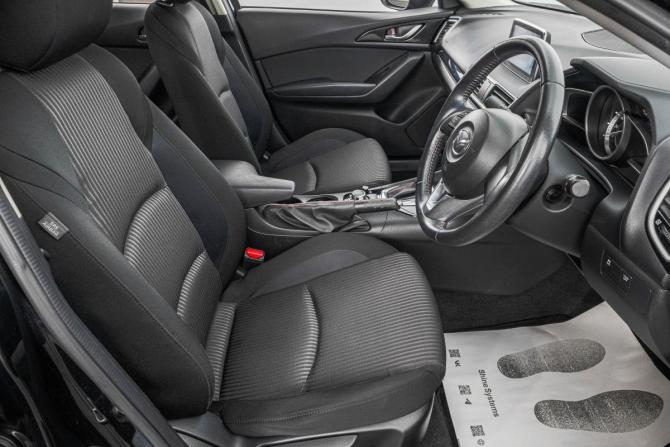 Mazda Axela III с пробегом 2014 года, цена 1 449 000 рублей, 65000 км, седан, Автокод Объявления