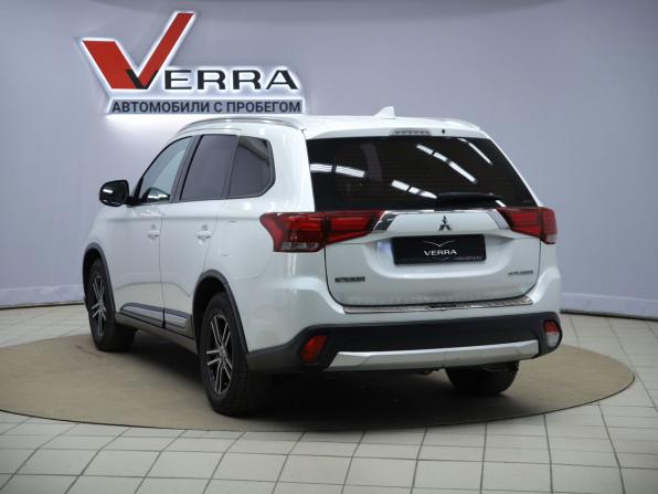 Mitsubishi Outlander III Рестайлинг 2 с пробегом 2018 года, цена 1 790 000 рублей, 149899 км, внедорожник, Автокод Объявления