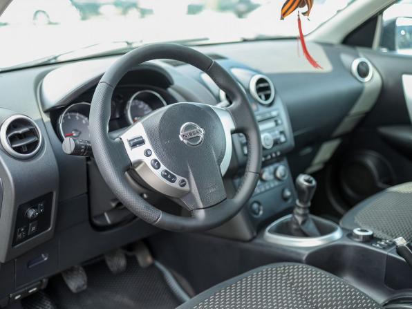 Nissan Qashqai I с пробегом 2008 года, цена 829 000 рублей, 178306 км, внедорожник, Автокод Объявления