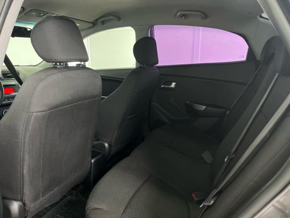 Kia Rio III Рестайлинг с пробегом 2015 года, цена 929 000 рублей, 131300 км, седан, Автокод Объявления