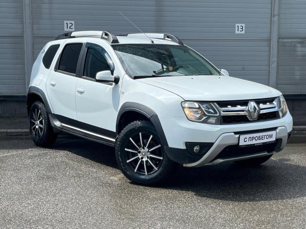 Renault Duster I Рестайлинг с пробегом 2017 года, цена 999 000 рублей, 196979 км, внедорожник, Автокод Объявления