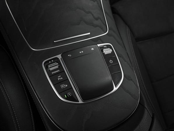 Mercedes-Benz E-Класс V (W213 S213 C238) Рестайлинг с пробегом 2021 года, цена 4 725 000 рублей, 72702 км, седан, Автокод Объявления