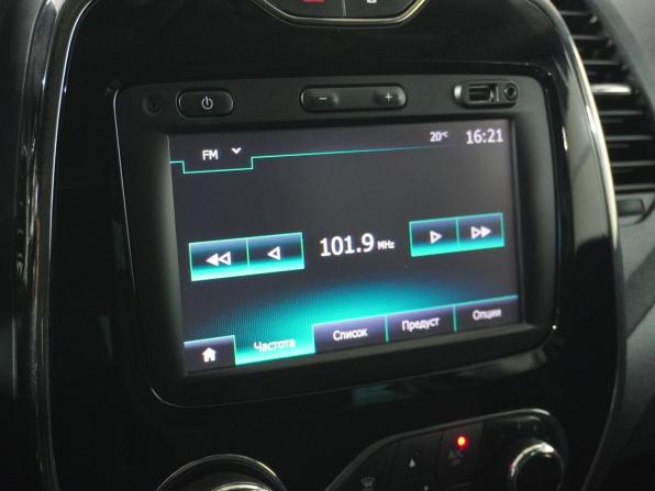 Renault Kaptur I с пробегом 2018 года, цена 1 152 000 рублей, 141754 км, внедорожник, Автокод Объявления