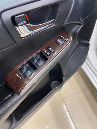 Toyota Camry VII (XV50) Рестайлинг с пробегом 2017 года, цена 1 775 000 рублей, 319000 км, седан, Автокод Объявления