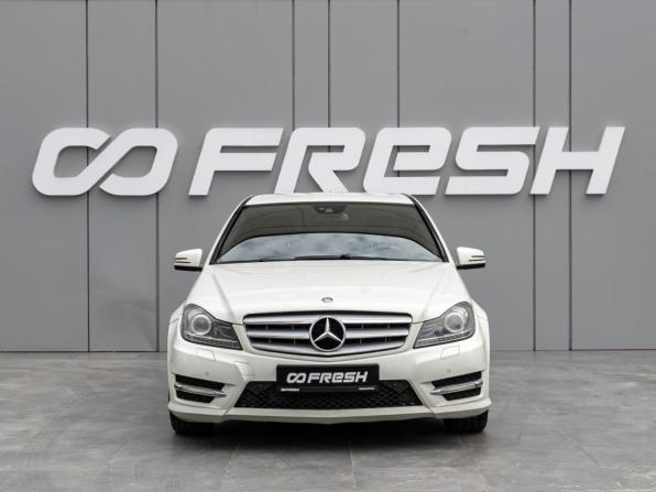 Mercedes-Benz C-Класс III (W204) Рестайлинг с пробегом 2012 года, цена 1 440 000 рублей, 241990 км, седан, Автокод Объявления