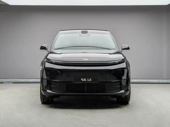 Li Auto (Lixiang) L6 с пробегом 2025 года, цена 7 650 000 рублей, 1 км, внедорожник, Автокод Объявления
