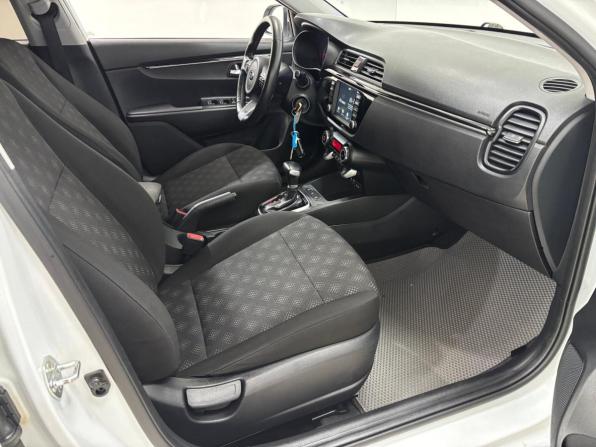 Kia Rio IV с пробегом 2019 года, цена 1 550 000 рублей, 84011 км, хэтчбек, Автокод Объявления