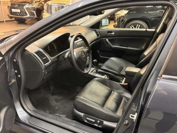 Honda Accord VII Рестайлинг с пробегом 2006 года, цена 997 000 рублей, 382000 км, седан, Автокод Объявления