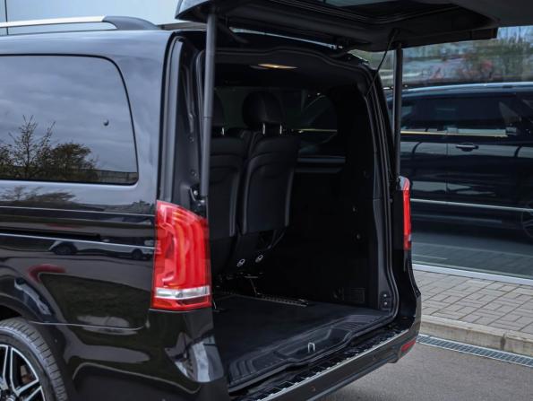 Mercedes-Benz V-Класс III (W447) Рестайлинг с пробегом 2020 года, цена 4 999 000 рублей, 166489 км, минивэн, Автокод Объявления