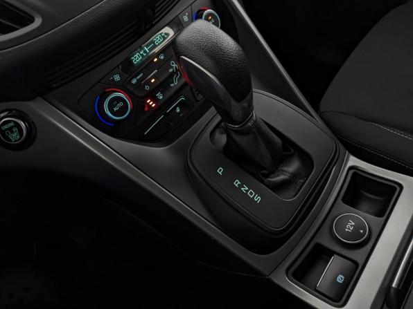 Ford Kuga II Рестайлинг с пробегом 2017 года, цена 1 695 000 рублей, 126876 км, внедорожник, Автокод Объявления