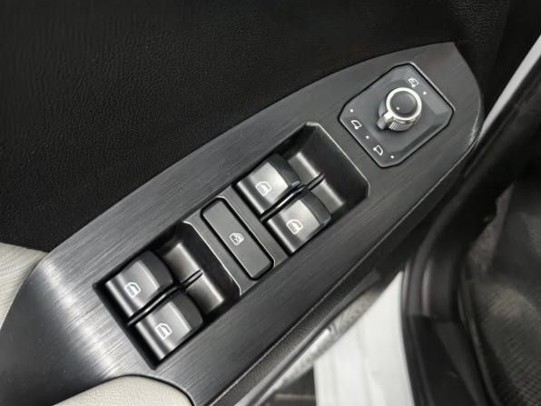 Haval Jolion I с пробегом 2023 года, цена 2 060 000 рублей, 54704 км, внедорожник, Автокод Объявления