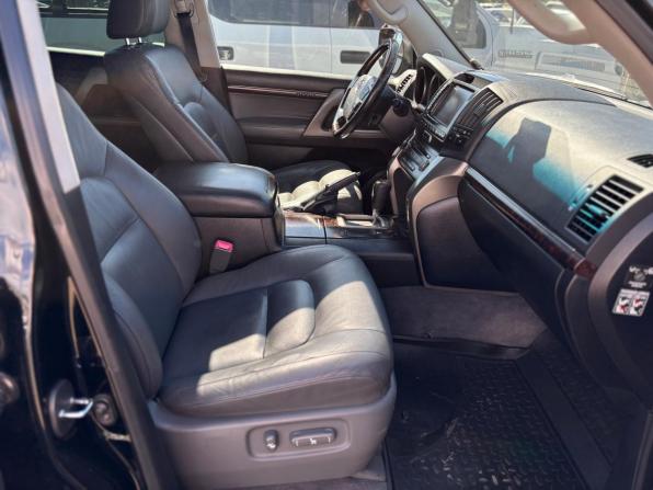 Toyota Land Cruiser 200 Series с пробегом 2008 года, цена 2 687 000 рублей, 426824 км, внедорожник, Автокод Объявления