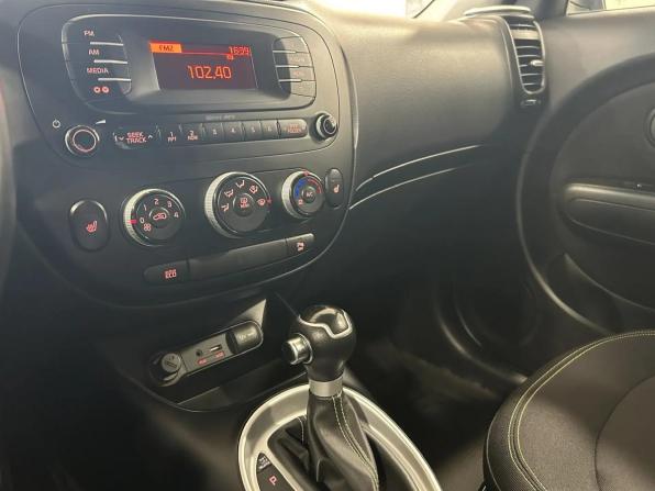 Kia Soul II с пробегом 2015 года, цена 1 430 000 рублей, 77577 км, хэтчбек, Автокод Объявления