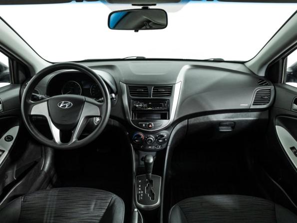 Hyundai Solaris I Рестайлинг с пробегом 2015 года, цена 849 585 рублей, 157418 км, хэтчбек, Автокод Объявления