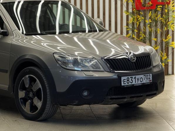 Skoda Octavia II (A5) Рестайлинг с пробегом 2011 года, цена 942 000 рублей, 179435 км, универсал, Автокод Объявления
