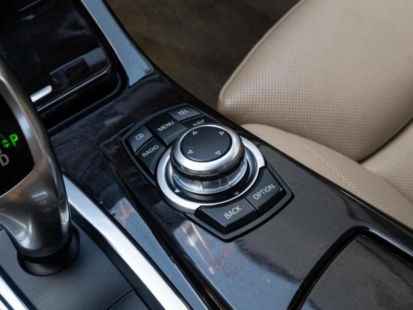 BMW 5 серии VI (F10/F11/F07) с пробегом 2010 года, цена 2 760 000 рублей, 157988 км, седан, Автокод Объявления