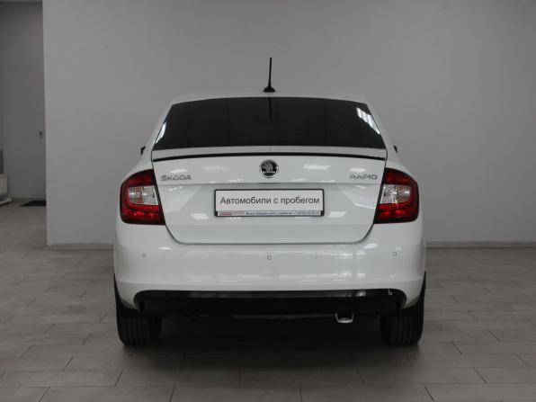 Skoda Rapid I Рестайлинг с пробегом 2018 года, цена 1 329 900 рублей, 134168 км, лифтбек, Автокод Объявления