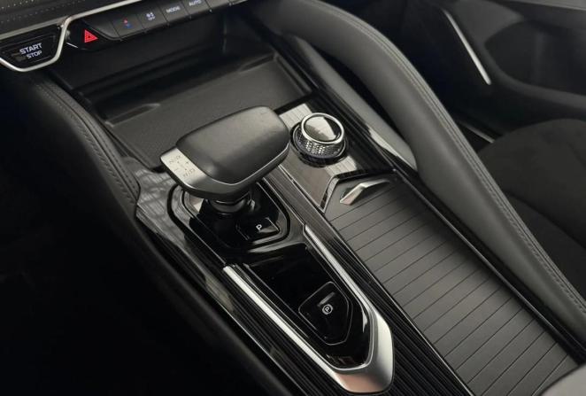 Geely Monjaro I с пробегом 2024 года, цена 3 460 000 рублей, 46789 км, внедорожник, Автокод Объявления